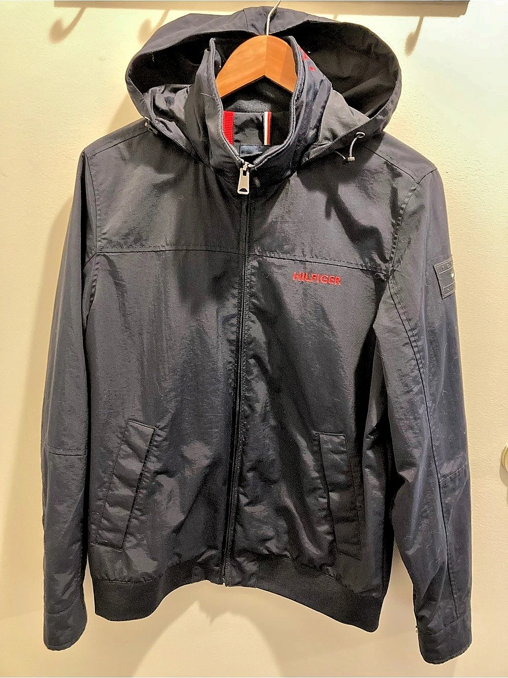 Tommy Hilfiger Lightweight Hooded Jacket Dark Navy Size Small